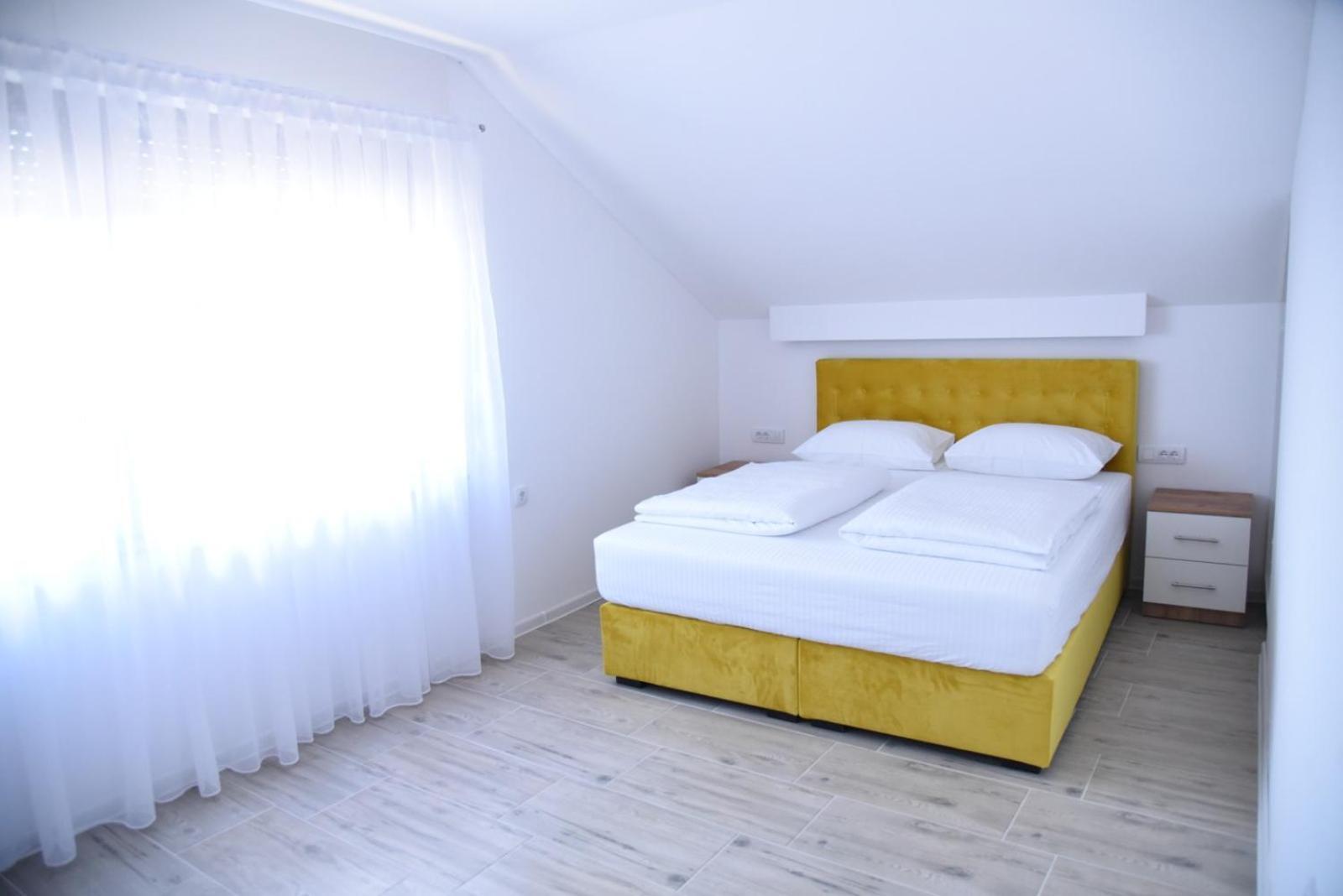 Vb Apartmani ปรีเยดอร์ ภายนอก รูปภาพ